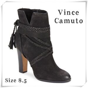 VINCE Camuto Cyndia Leather Ankle Block Heel Boots in Black Size 8.5 NWOT